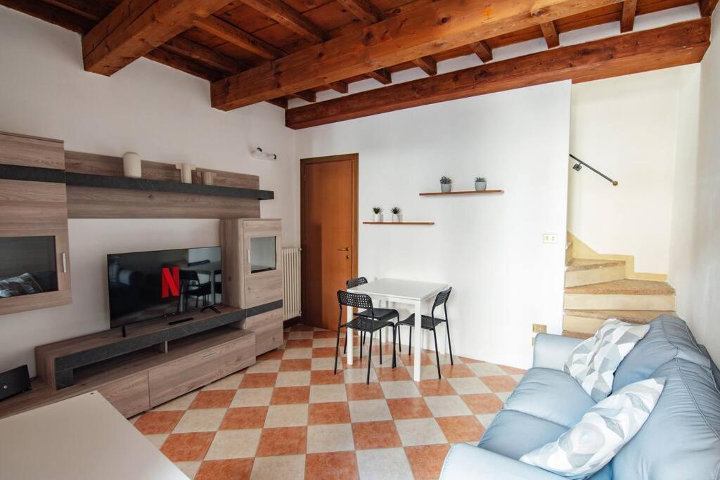 Casa Benzoni Apartment Mantova Exterior photo